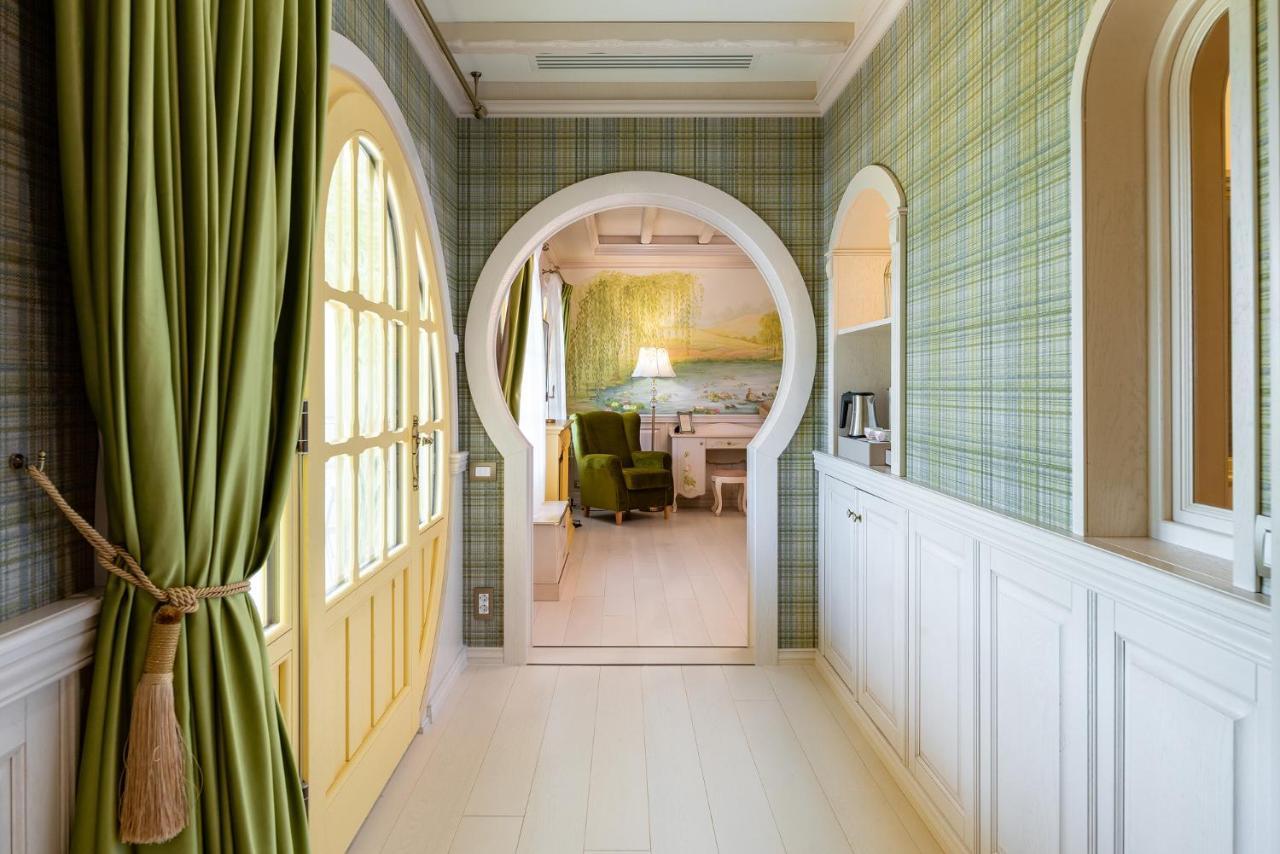Chitorani Casa Timis - Wellness & Spa Resort מראה חיצוני תמונה Interior of the hotel