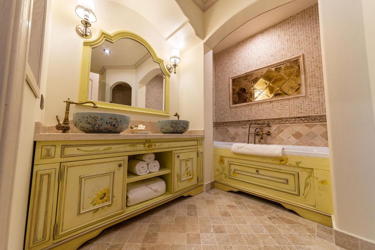 Chitorani Casa Timis - Wellness & Spa Resort מראה חיצוני תמונה Bathroom